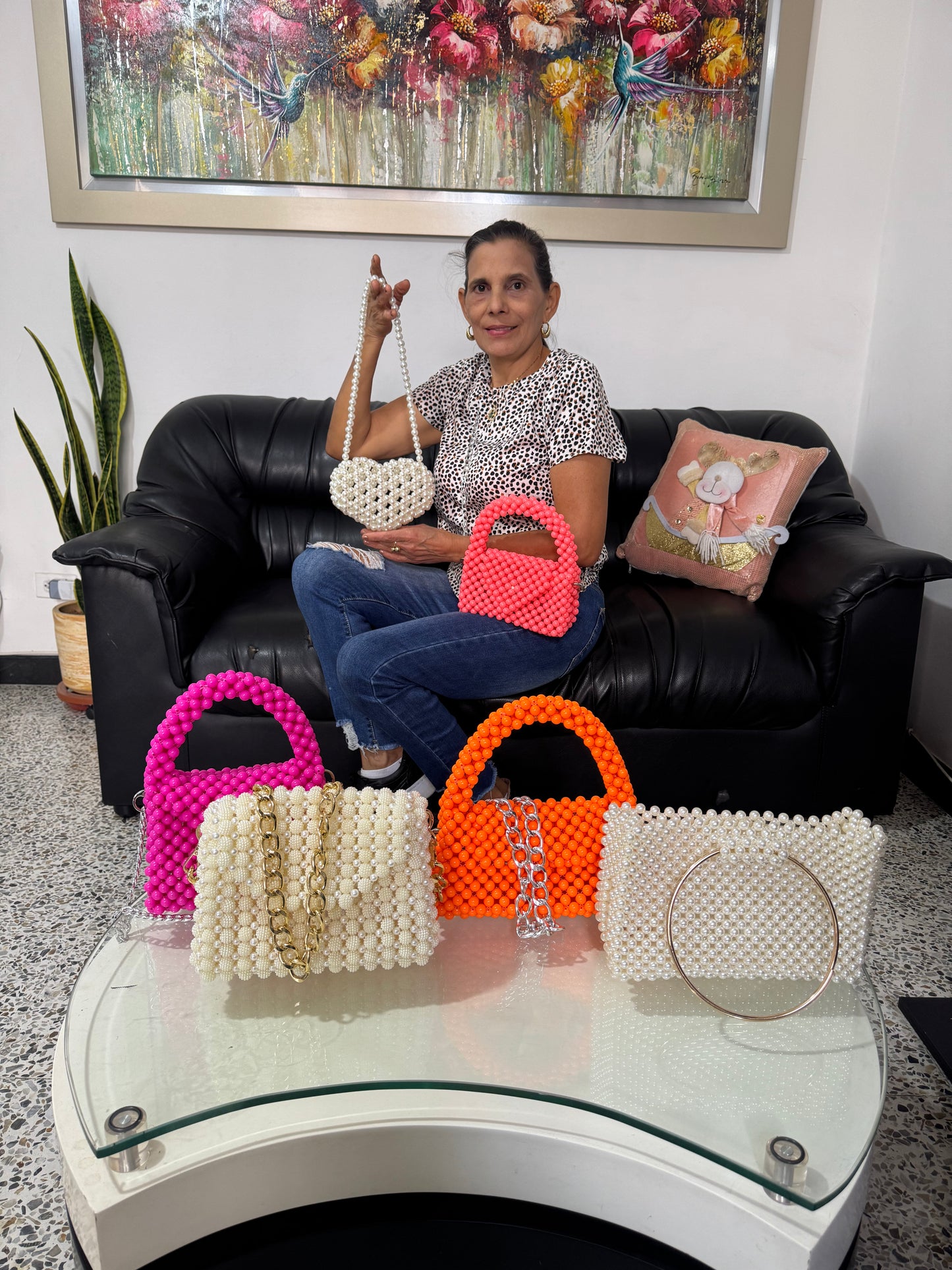 Aprende a Crear Bolsos en Perlas (Curso en Video) + 2 Bonos Exclusivos en PDF